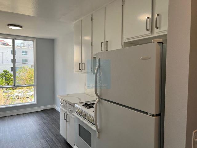 Apartment for rent in Canoga Park, California