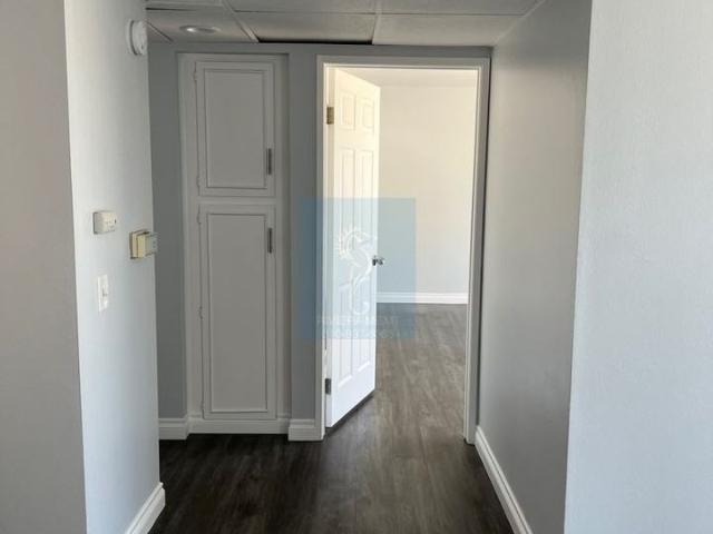 Apartment for rent in Canoga Park, California