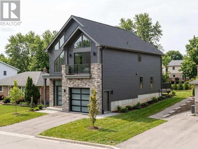 House for sale in Woodstock, Southwestern Ontario