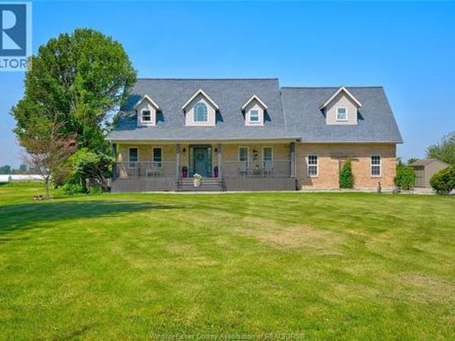 House for sale in Kingsville, Ontario