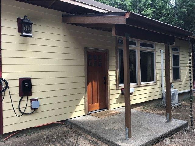 House for sale in Shelton, Washington