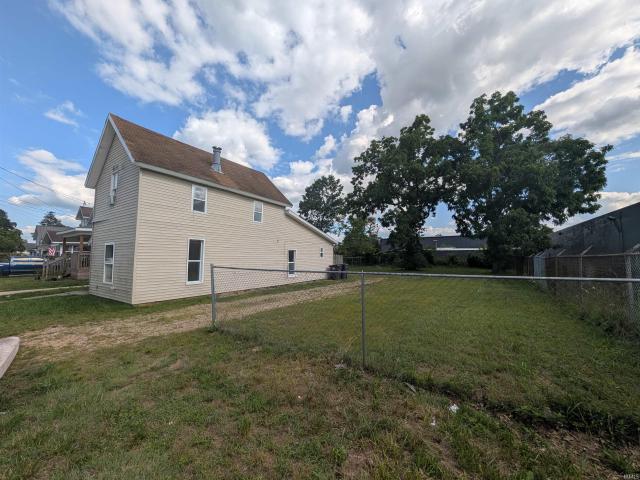 House for sale in Elkhart, Indiana