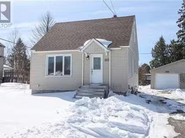 House for sale in Wanup, Ontario