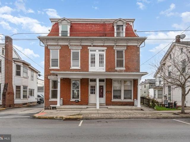 House for sale in Newport, Pennsylvania