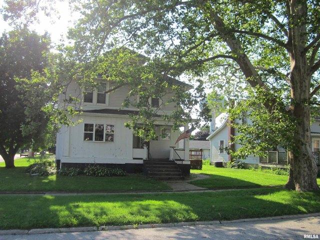 House for sale in Mason City, Illinois