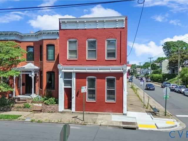 Townhouse for sale in Virginia