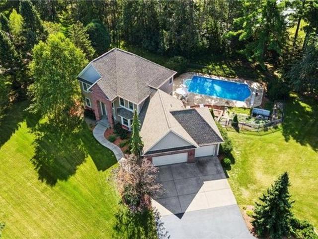 House for sale in Saint Croix, Wisconsin