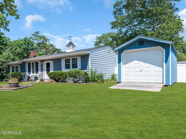 House for sale in Lanoka Harbor, New Jersey