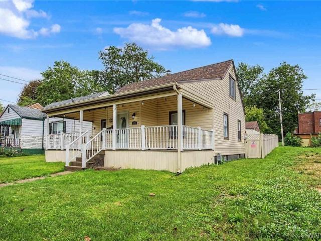 House for sale in Niagara, New York