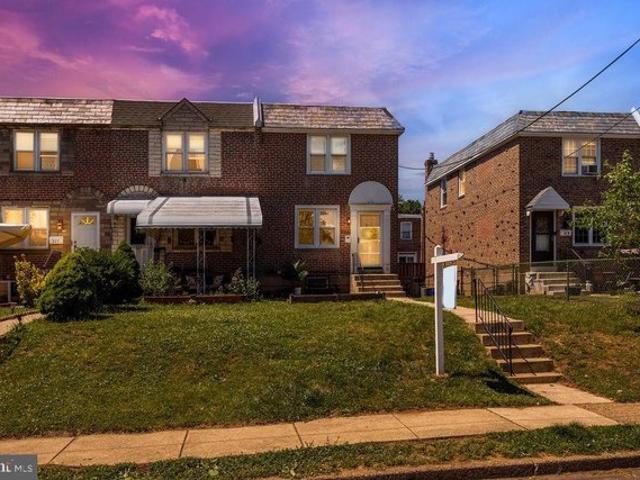 Townhouse for sale in Delco, Pennsylvania