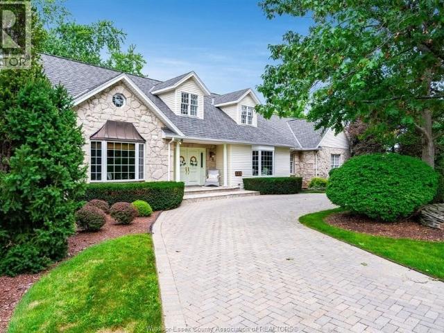 House for sale in Essex, Ontario