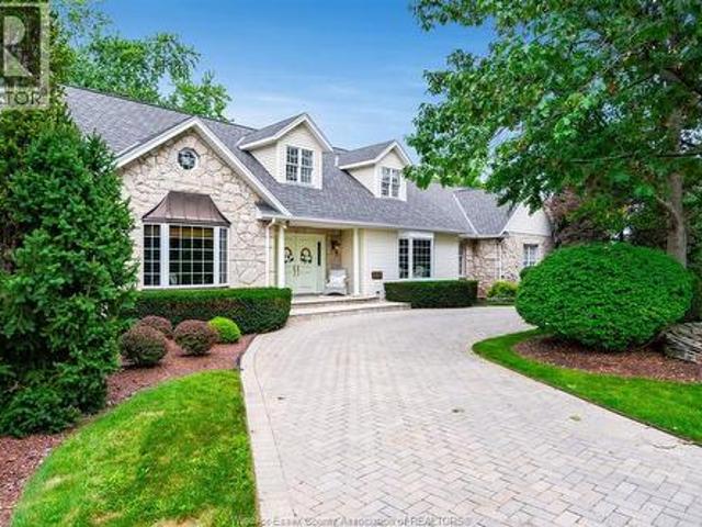 House for sale in Essex, Ontario