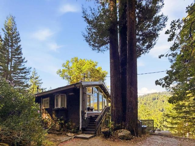 House for sale in Ben Lomond, California