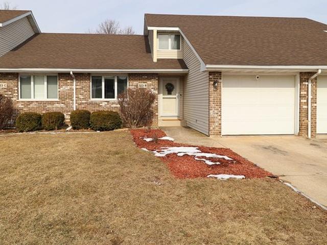 Condo for sale in Minooka, Illinois