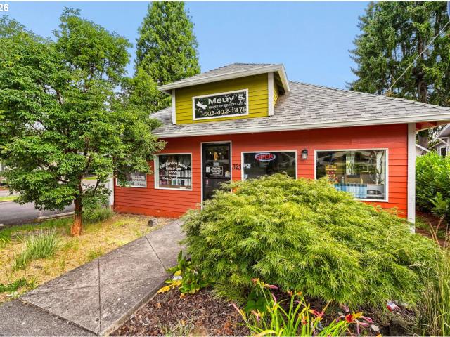 Commercial for sale in Oregonia