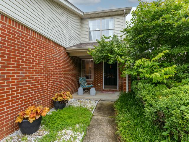 Townhouse for sale in Georgetown
