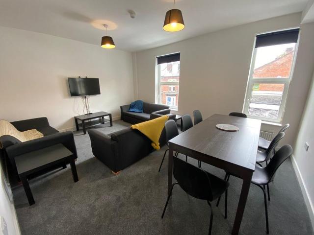 Apartment for rent in Broomfield, Sheffield