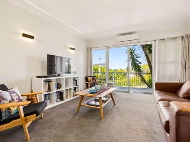 Apartment for sale in Hillsborough, Puketāpapa