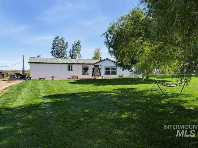 House for sale in Parma, Canyon County