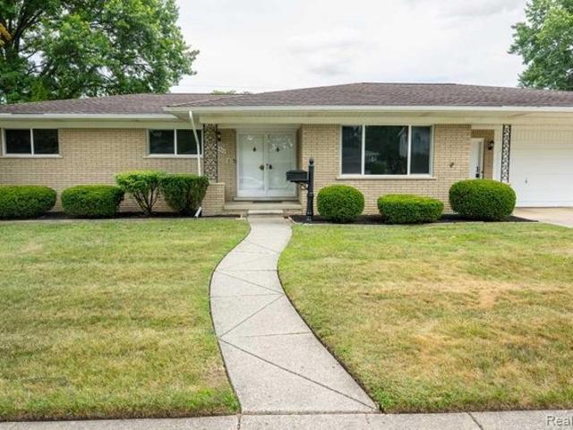 House for sale in Warren, Michigan
