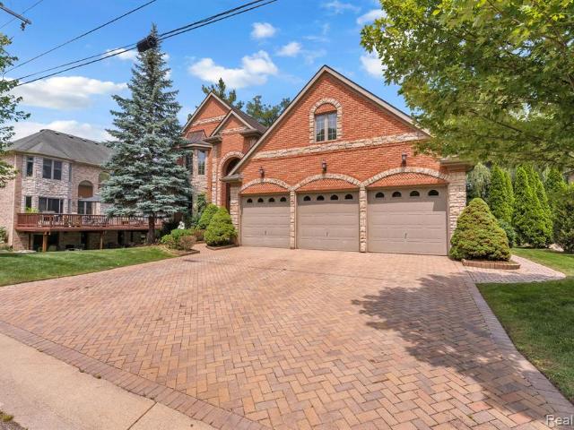 House for sale in Livonia, Michigan