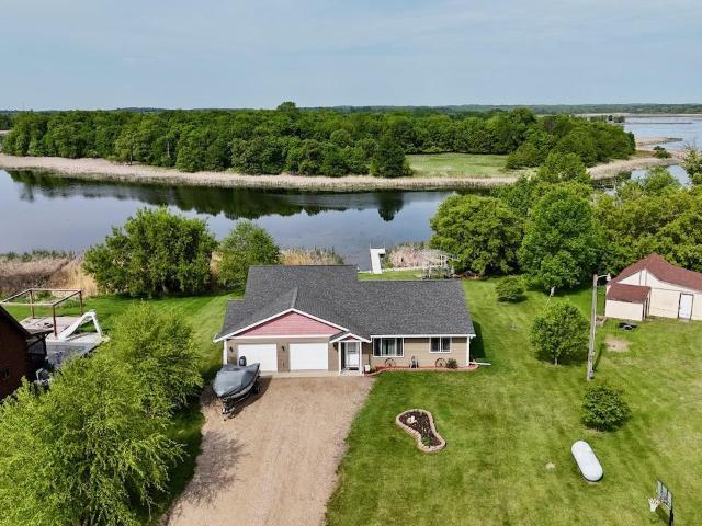 House for sale in Dent, Minnesota