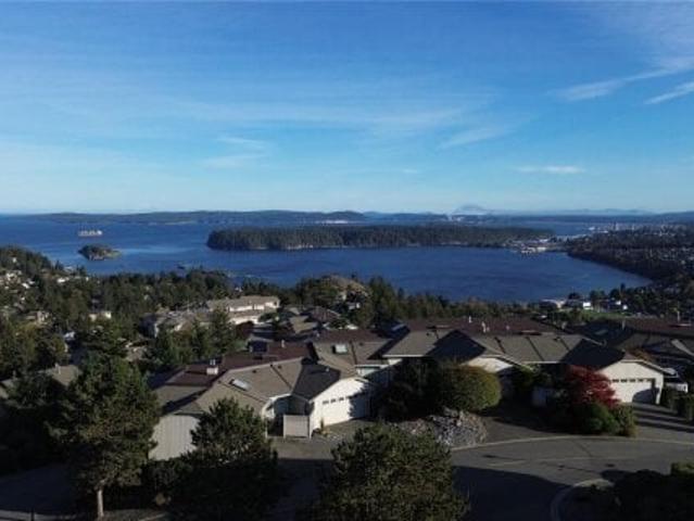 Land for sale in Nanaimo, British Columbia