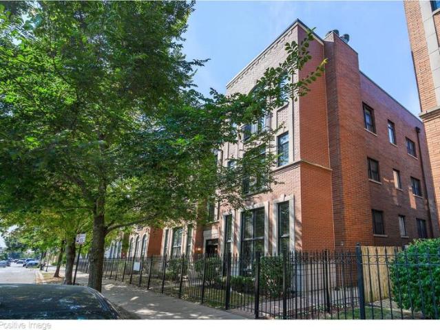Duplex for sale in Chicago