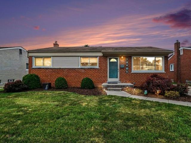 House for sale in Saint Clair Shores, Michigan