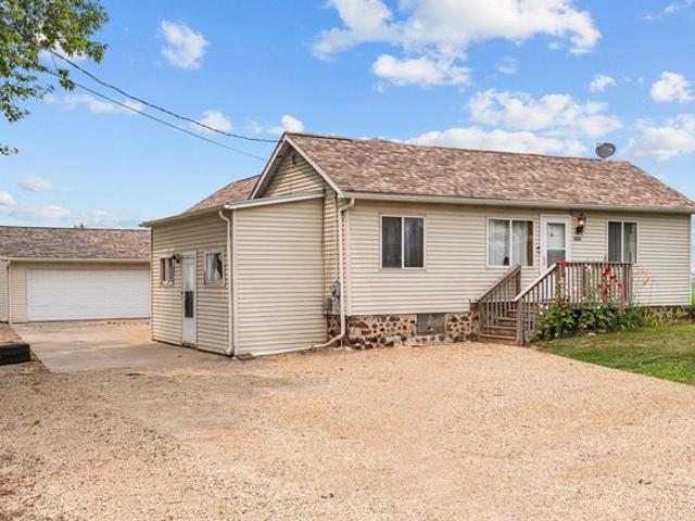 House for sale in Omro, Wisconsin