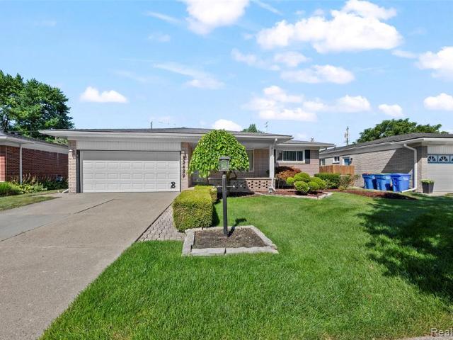 House for sale in Warren, Michigan