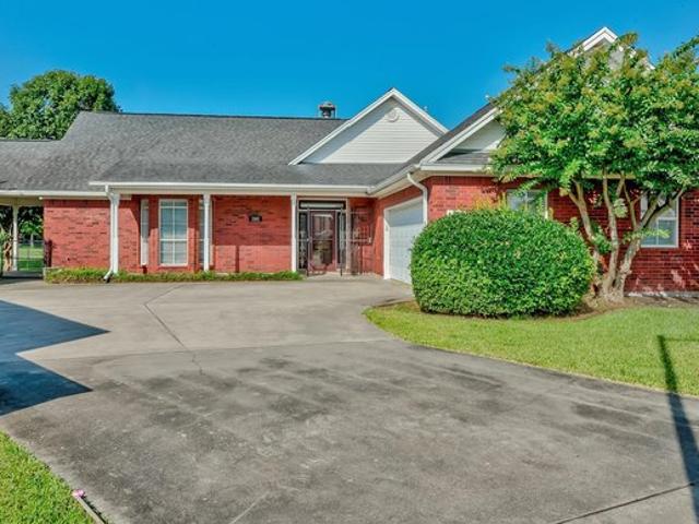 House for sale in Jefferson, Texas
