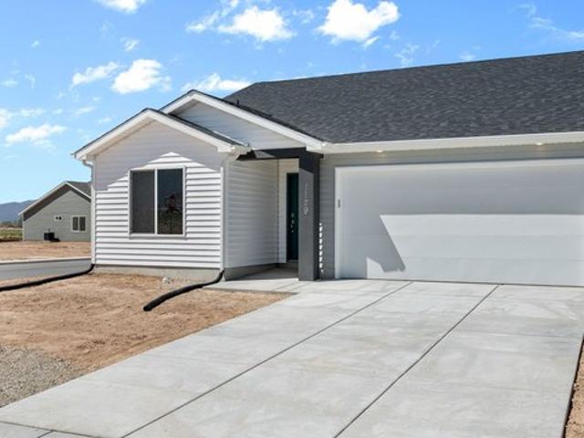 Townhouse for sale in Iron, Utah