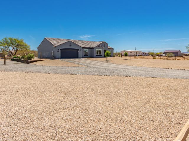 House for sale in Wittmann House for sale in Wittmann