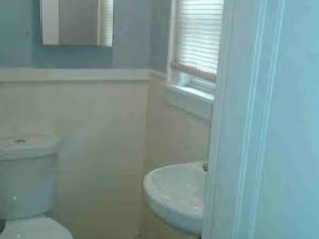 Condo for rent in Irvington