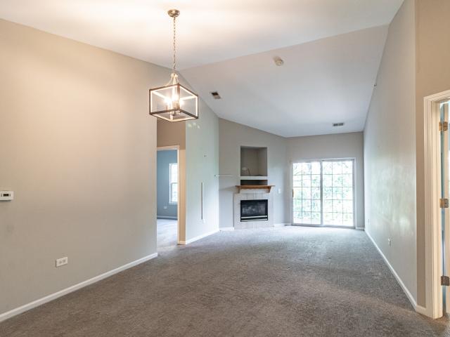 Condo for sale in Great Lakes, Illinois