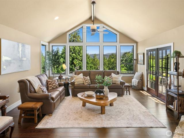 House for sale in Fall City, Washington