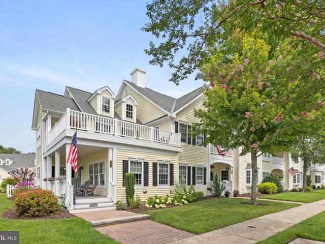 Townhouse for sale in Delaware