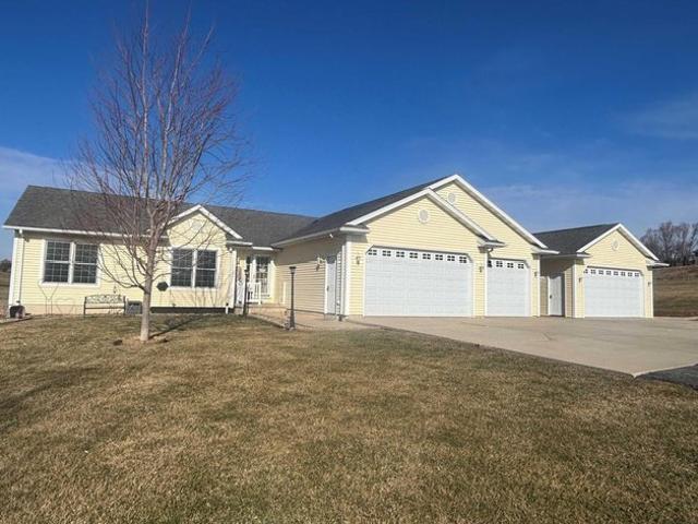 House for sale in New Hartford, Iowa