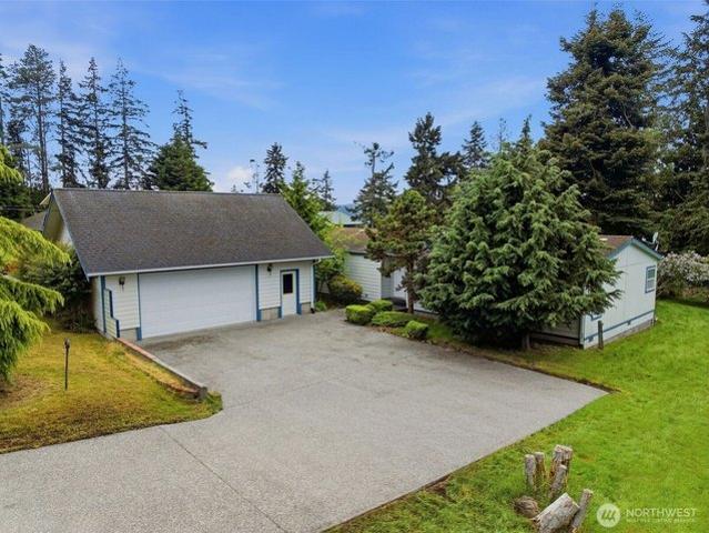 House for sale in Langley, Washington