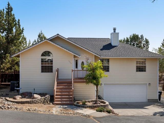 House for sale in Redmond, Deschutes County