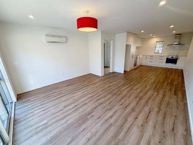 Townhouse for rent in Heathcote, Canterbury