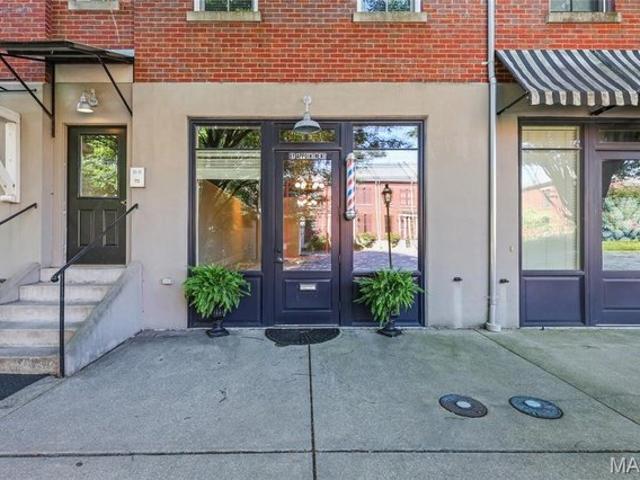 Townhouse for sale in Saint Charles, Missouri