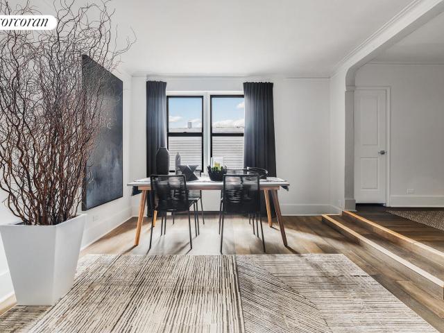Property for sale in The Bronx, Arverne