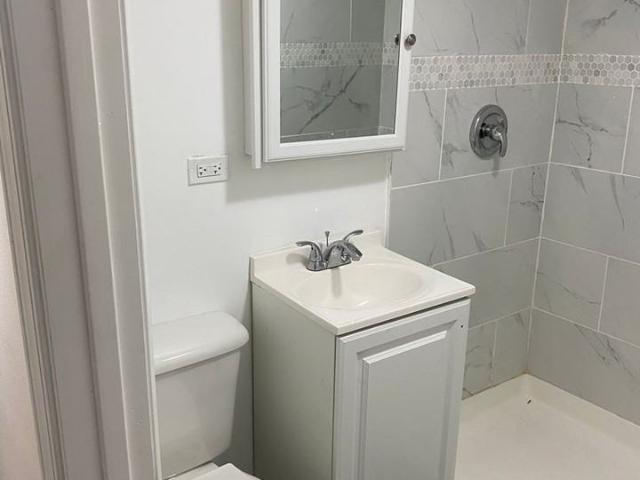 Apartment for rent in Chicago Park, Illinois