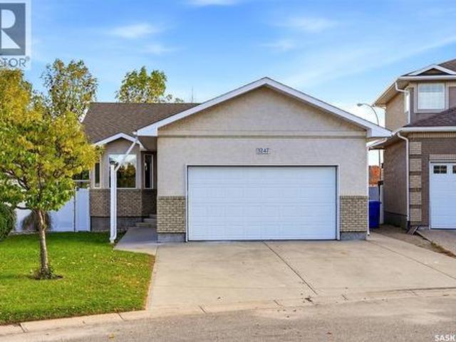 House for sale in Windsor Park, Regina