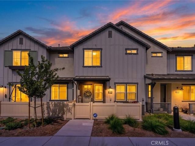Townhouse for sale in Temecula, California