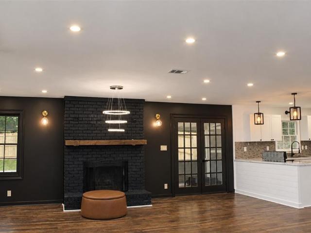 House for sale in River Oak Village, Lawrenceville