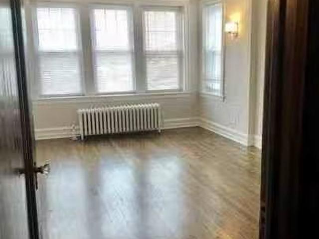 Condo for rent in Berwyn, Illinois