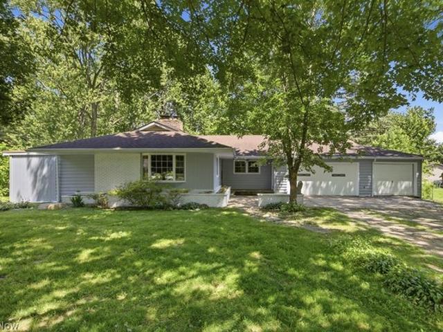 House for sale in Summit, Ohio